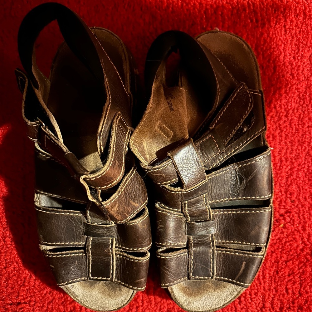 Chunky Fisherman Sandals